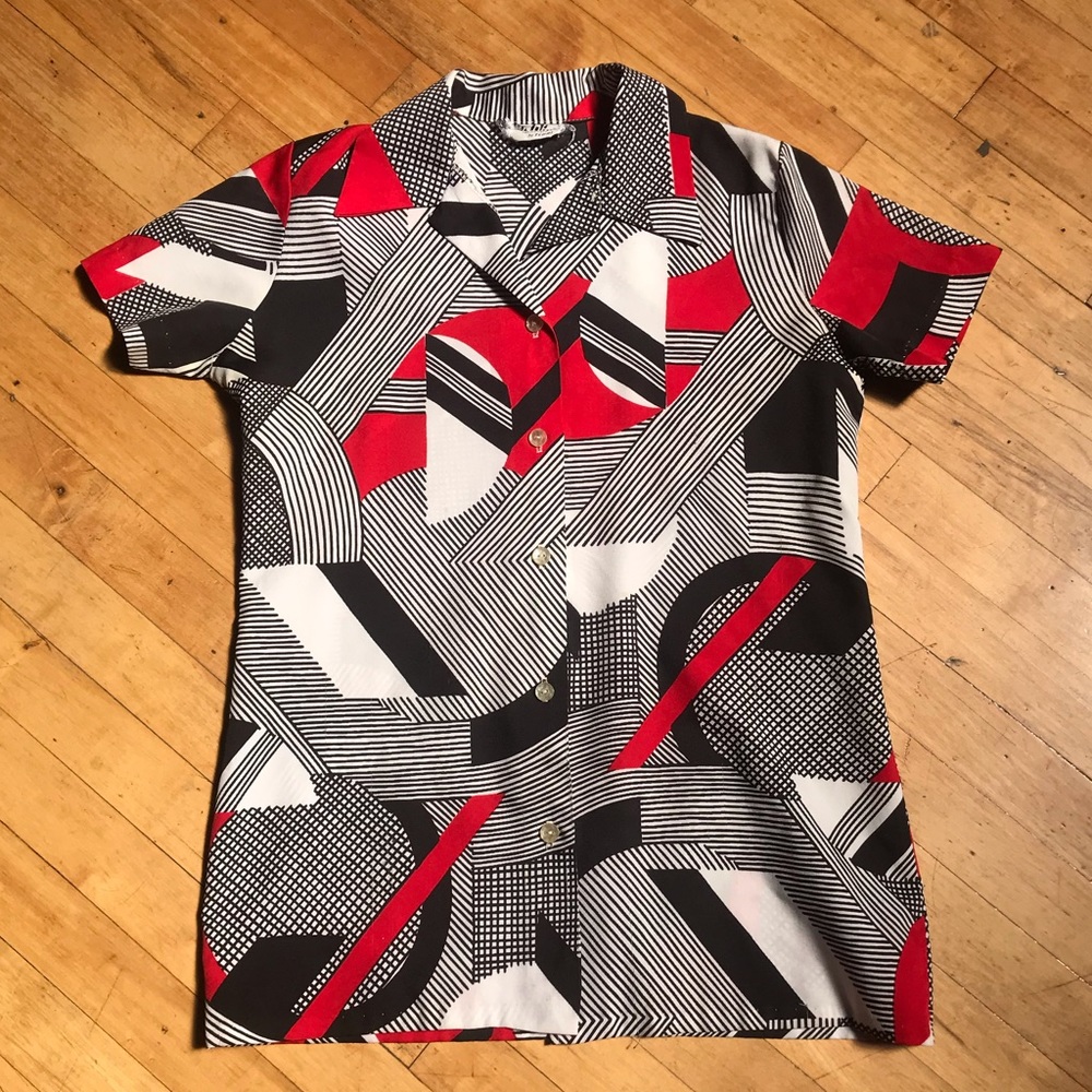 SOLD ELSEWHERE | ◾️🔺 Vintage Geometric Shirt 🔺◾️